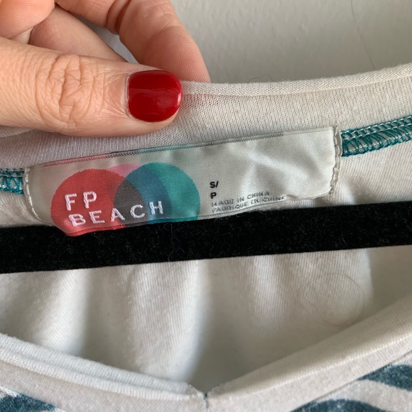 Free People Beach T-Shirt - Picture 4 of 4